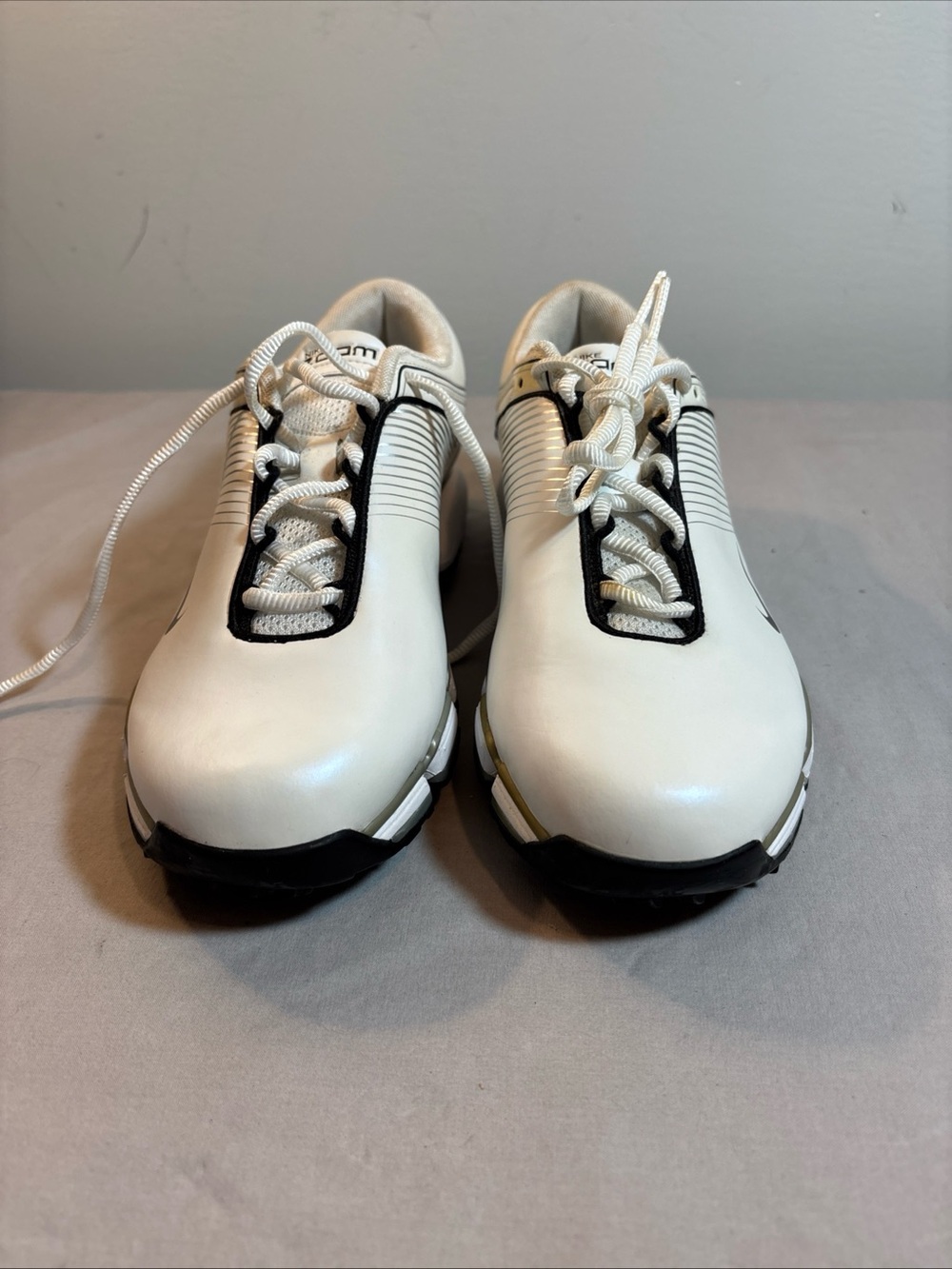Nike White and Black  women’s golf Athletic Shoes